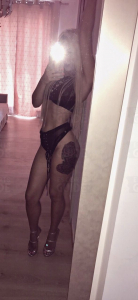  Escortgirl Jellise