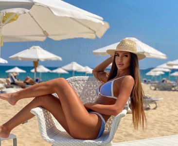 Leona
