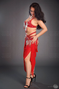 Nouvelle Nadia brune sexy