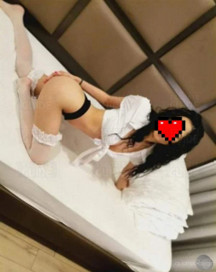 Hot antonia