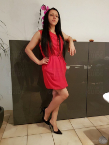 Je t'attend avec lingerie très sexy, et de hauts talons!
