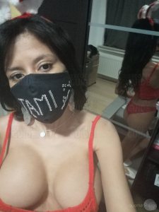 Je suis femme. Photos réelles