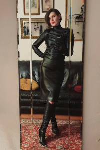 Mistress Elena (Real Dominatrix / BDSM) 