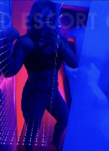 UK Mistress Kamila 