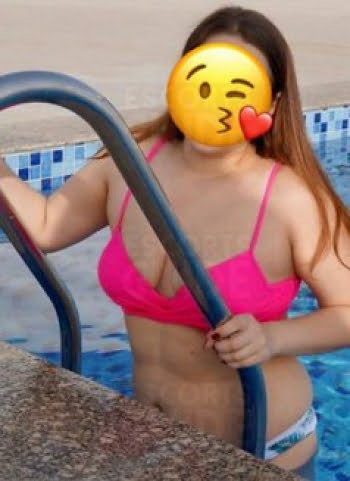 Julia Russian Escort 