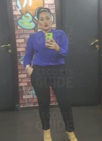 Laila Big Busty Girl 