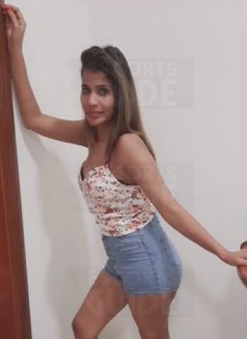 Kiran Busty Girl 