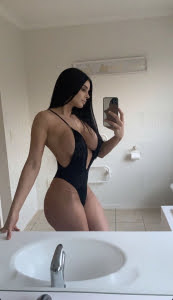 Arianna  — Zagreb