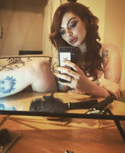 Yasmine 
