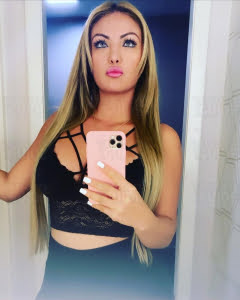 Nina Paradise 