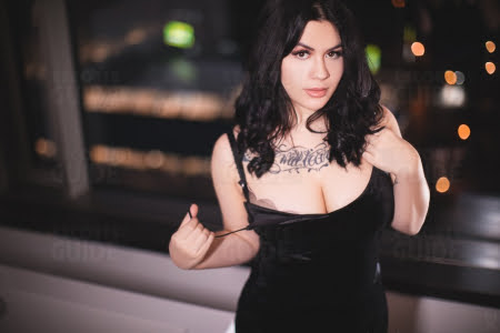 Lana Marina  — Düsseldorf